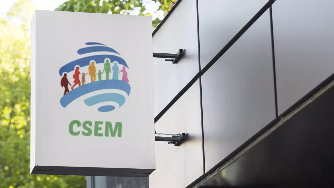 Redesign de marca / identidade visual para CSEM: imagem 9